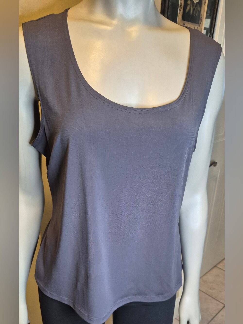 Classic Scoop Neck Women's Camisole - Gray